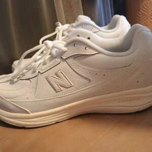 Women's New Balance Size 9 577v1 NWOB